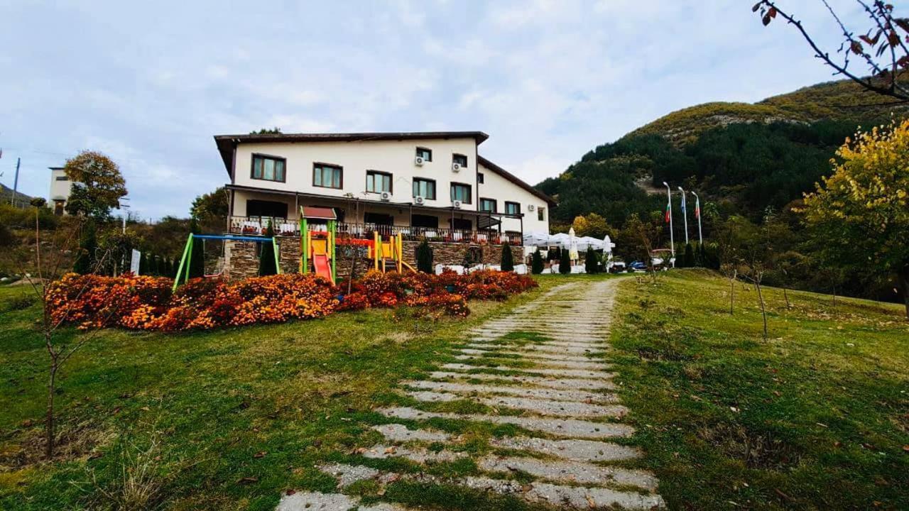 Family Hotel Borovitsa Pŭdartsi Exterior foto