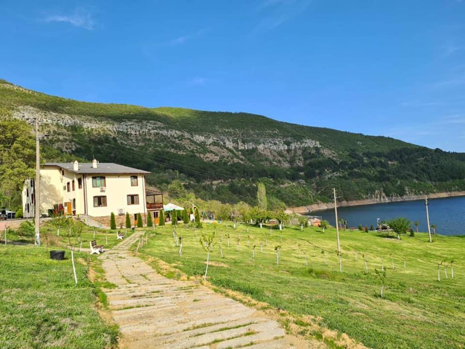 Family Hotel Borovitsa Pŭdartsi Exterior foto